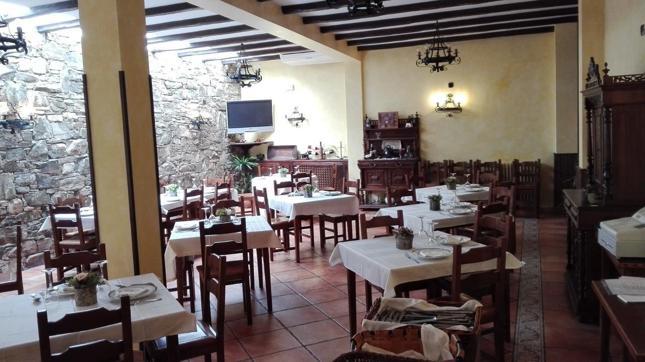 Posada De Gaspar Rabanal del Camino Ngoại thất bức ảnh